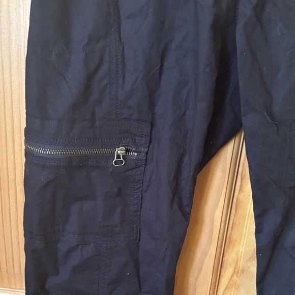 Casual Black Jogger Pants with Zipper Pocket - Picture 2 of 6